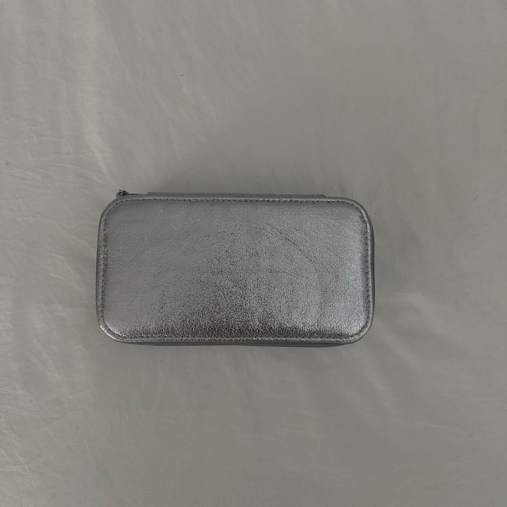 Silver Metallic jewelry box